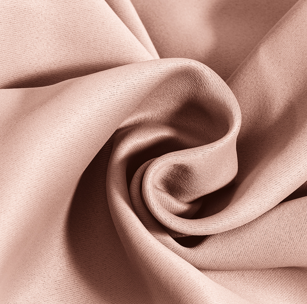 Zasłona zaciemniająca 140x270 cm na przelotkach PUDROWY RÓŻ